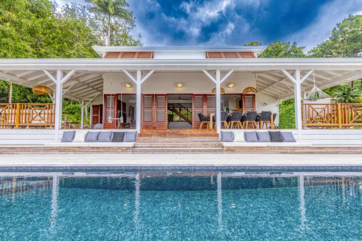 3_Location villa  vue mer Deshaies Guadeloupe_Vue ensemble